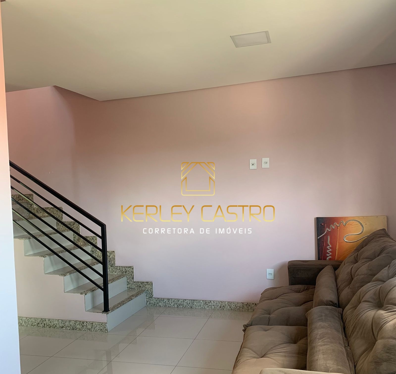ALUGO APTO DUPLEX "MOBILIADO" NO BAIRRO SÃO JOÃO, em Sete Lagoas, MG